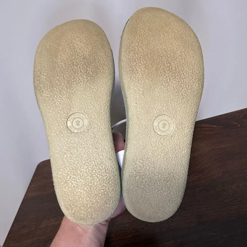 Sun San Surfer white leather girls sandal size 2